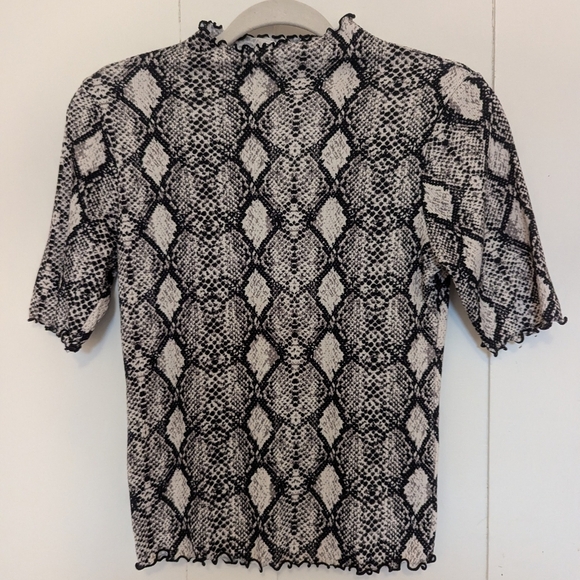 Caution To The Wind Tops - 🐆 Caution to the Wind Snake Print S Crop Top Ruffle Hem Whimsicoth Animal